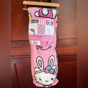 NWT Sanrio Hello Kitty Easter Bunny Silk Touch Plush Blanket 40 x 50 inches